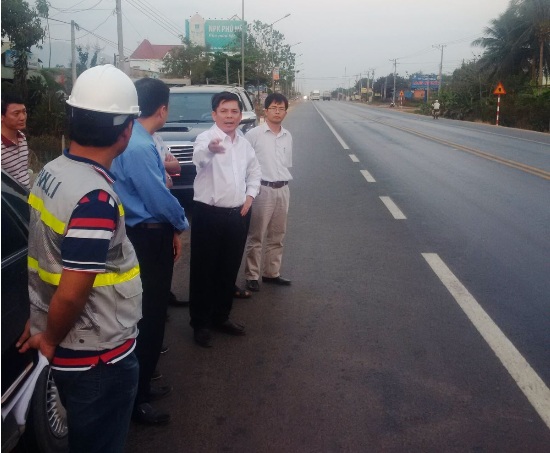 Thứ trưởng Nguyễn Văn Thể kiểm tra hiện trường Dự án mở rộng QL1 qua các tỉnh Khánh Hoà, Ninh Thuận, Bình Thuận và Đồng Nai
